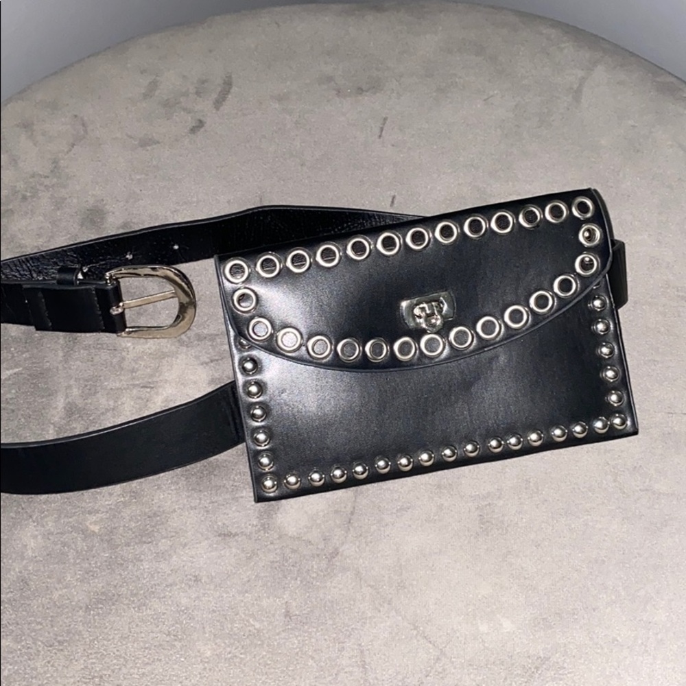 Black stuffed belt bag